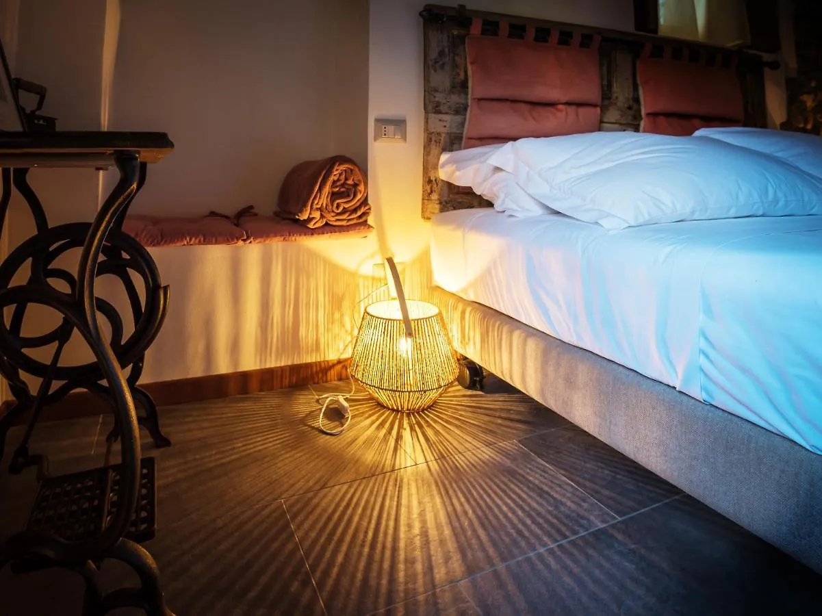 La Corte Del Governo 565 Lezzeno Bed & Breakfast