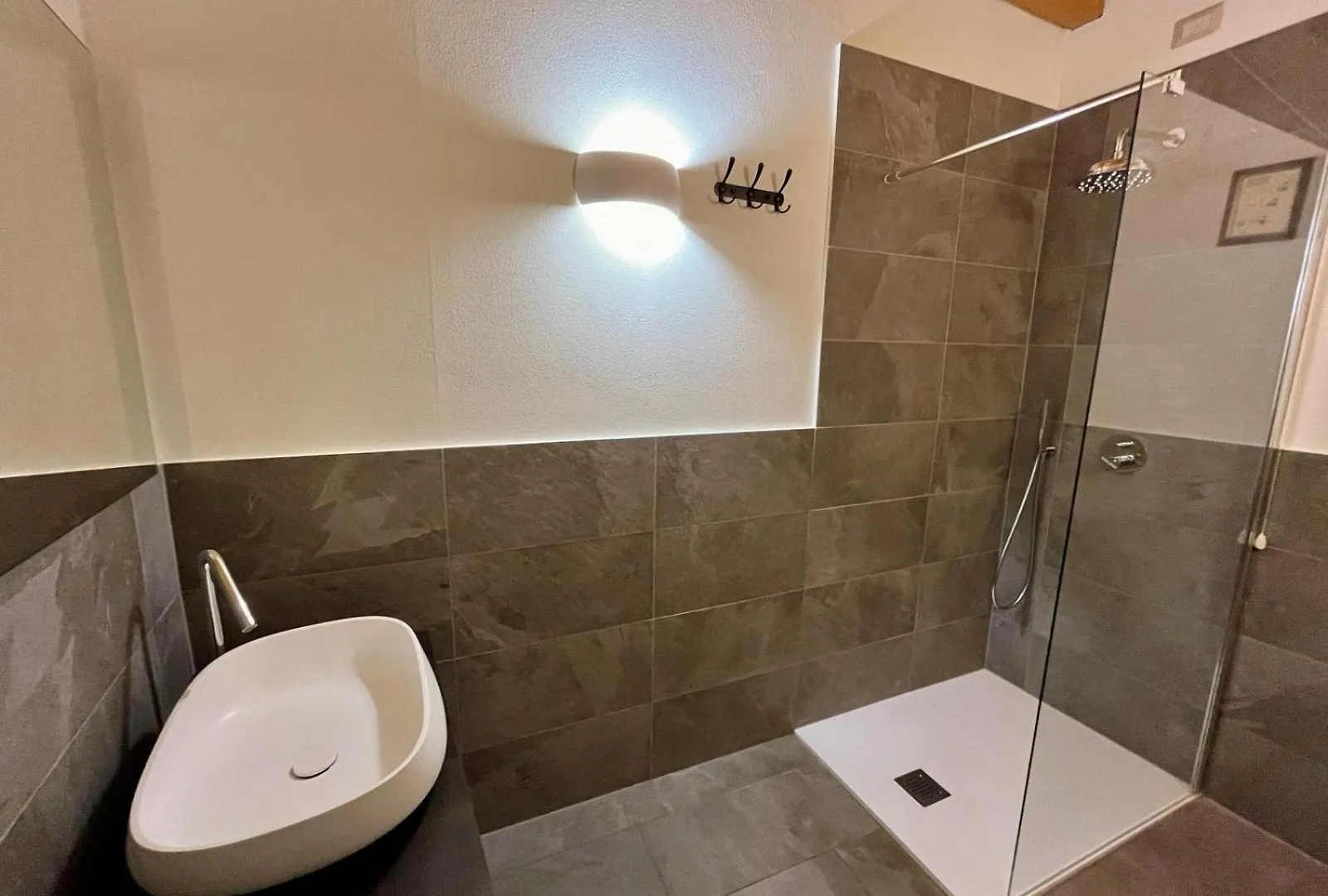 Bed & Breakfast La Corte del Governo 565 Lezzeno