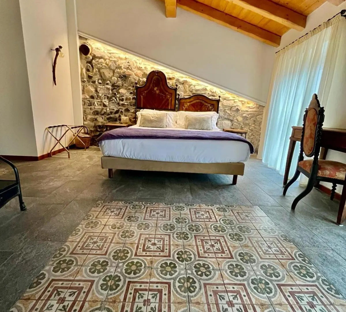 Bed & Breakfast La Corte Del Governo 565 Lezzeno Italy